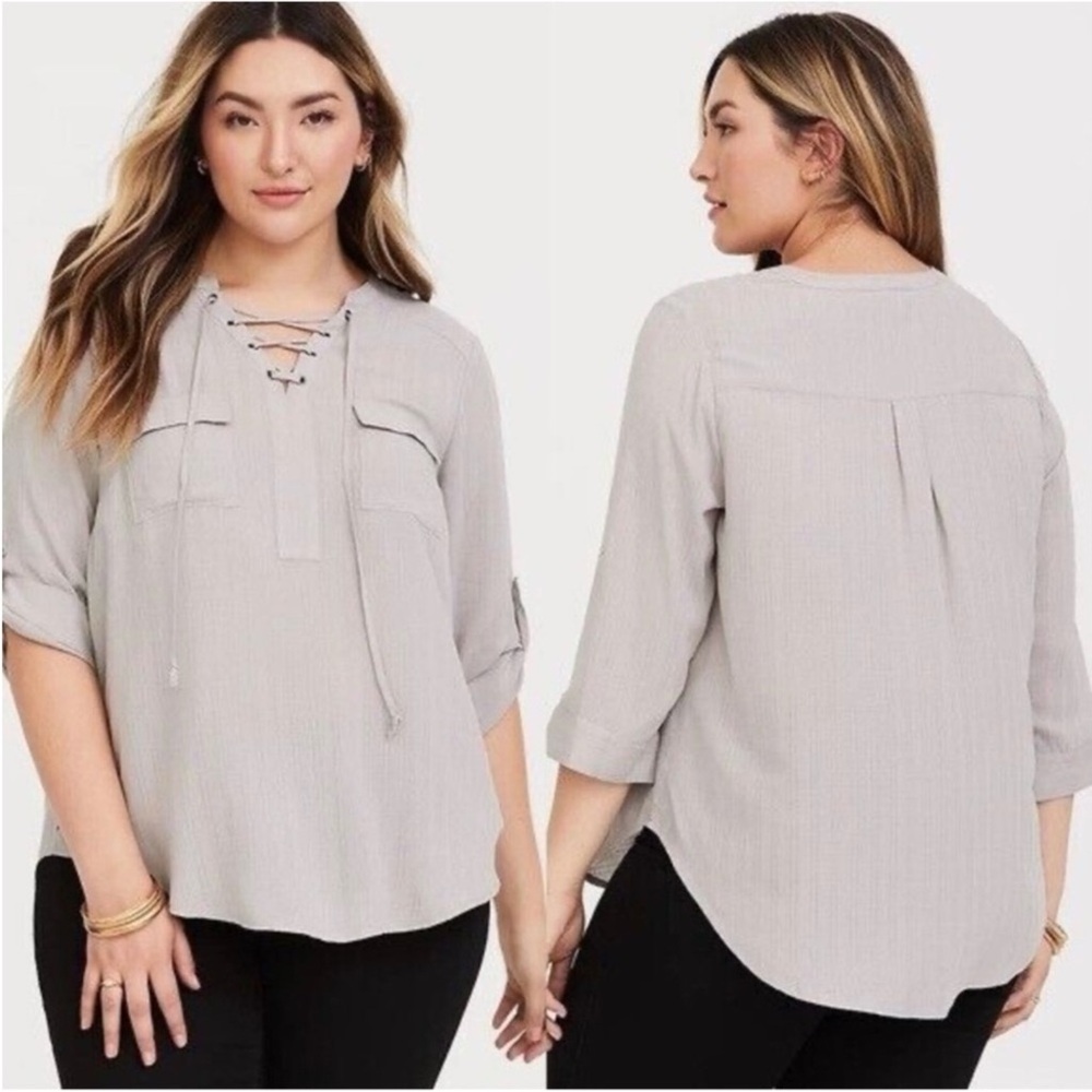 Torrid Size 4/X Blouse